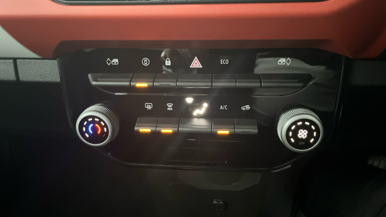 Dacia Spring 27kWh Expression 65 48kW 5dr Auto Electric Hatchback